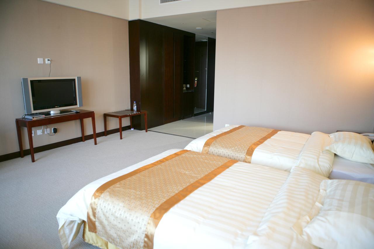 שון אי Beijing Qiao Bo International Convention Center Hotel מראה חיצוני תמונה