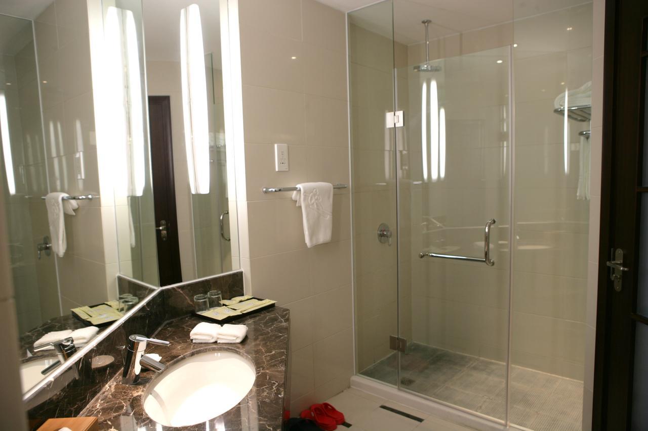 שון אי Beijing Qiao Bo International Convention Center Hotel מראה חיצוני תמונה